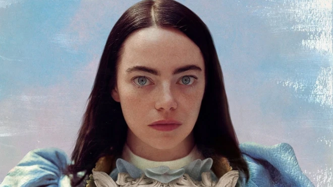 إيما ستون على ملصق فيلم "كائنات مسكينة"