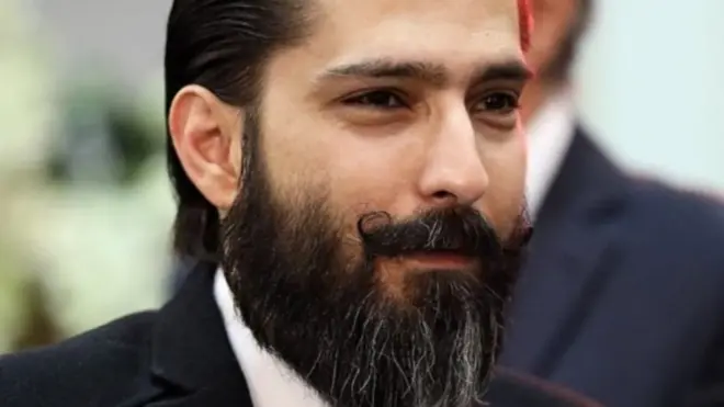 امیرسالار داوودی، وکیل ایرانی زندانی