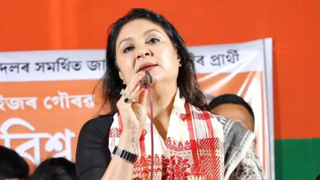 कांग्रेस नेता पवन खेड़ा ने रविवार को आरोप लगाया है कि रिनिकी भुइयां सरमा के पास यूएई, मिस्र, एंटीगुआ और बारबुडा जैसे देशों के कई विदेशी पासपोर्ट हैं