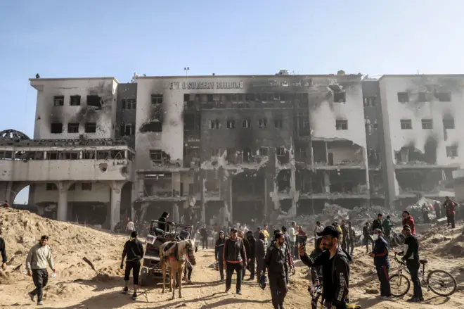 مستشفى الشفاء بعد انتهاء العملية العسكرية الإسرائيلية 