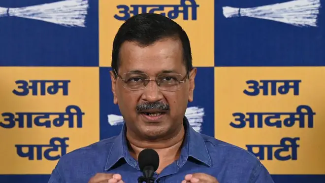 अरविंद केजरीवाल 