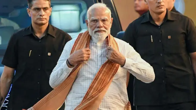 నరేంద్ర మోదీ, మమత బెనర్జీ, విజయ్, రాజకీయాలు, బీజేపీ, అస్సాం, పశ్చిమ బెంగాల్, తమిళనాడు