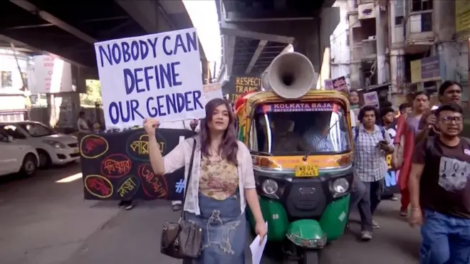 কলকাতার রাস্তায় ট্রান্স অধিকার সংশোধনী বিলের প্রতিবাদ