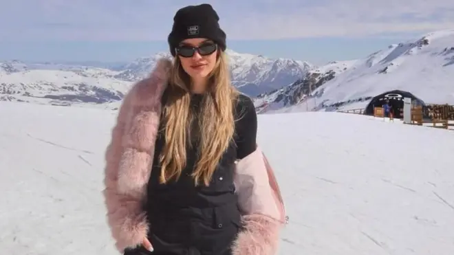 બ્રાઝિલિયન મહિલા જુલિયાના પાસારેલીના