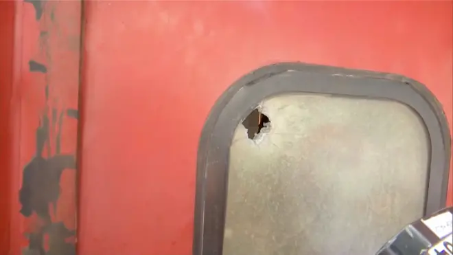 ट्रेन में गोलीबारी 