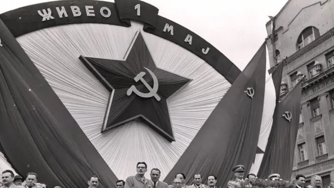 ብ1950፡ ኣብ ቤልግሬድ ዝተኸብረ መይ-ደይ