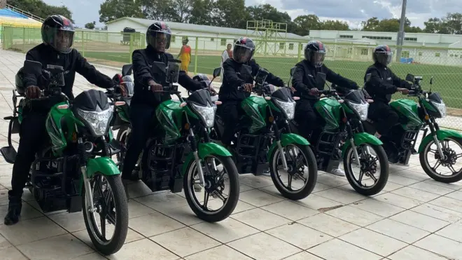 Abamotari b'abagore biteguye kujya mu mihanda ya Kigali, ifoto yo kuwa kane tariki 02 Kamena 2022