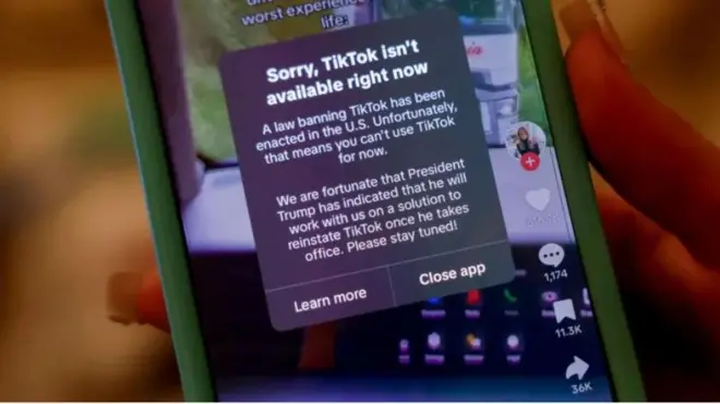 Aworan foonu kan pẹlu atẹjiṣẹ ti TikTok fi sita