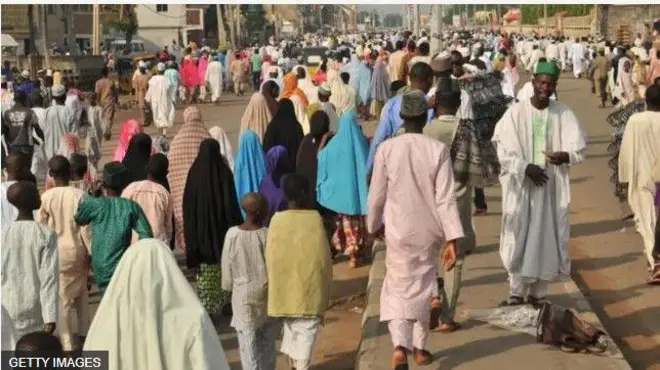 Ọpọ awọn Musulumi to n lọ Yidi lati kirun ọdun