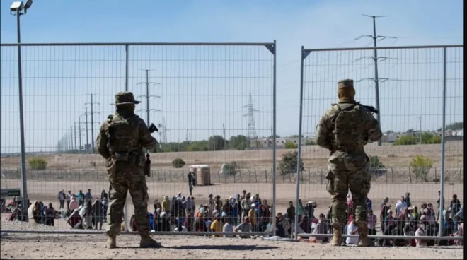 Donald Trump ayaa sheegay inuu qorsheynayo inuu ku dhawaaqo xaalad degdeg ah oo heer qaran ah, 