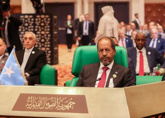 Madaxweyne Xasan Sheekh Maxamuud ayaa ka qeyb galay shirka Jaamacadda Carabta