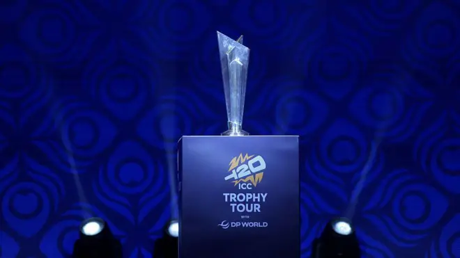 আইসিসি টি টুয়েন্টি ওয়াল্ড কাপের ট্রফি