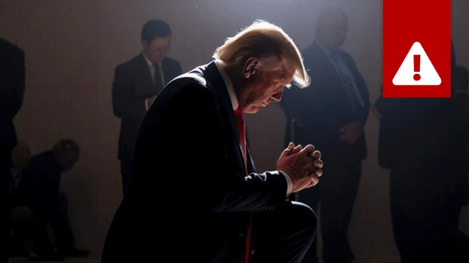 বৃহস্পতিবার, ট্রাম্প তার নিজের সোশ্যাল মিডিয়া প্ল্যাটফর্মে একটি এআই-জেনারেট করা ছবি শেয়ার করেছেন যেখানে তিনি প্রার্থনায় হাঁটু গেড়ে বসে আছেন।