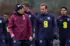 Thomas Tuchel, sélectionneur de l'Angleterre, s'entretient avec Harry Kane lors d'une séance d'entraînement au centre d'entraînement de Tottenham Hotspur le 15 novembre 2025 à Enfield, en Angleterre.