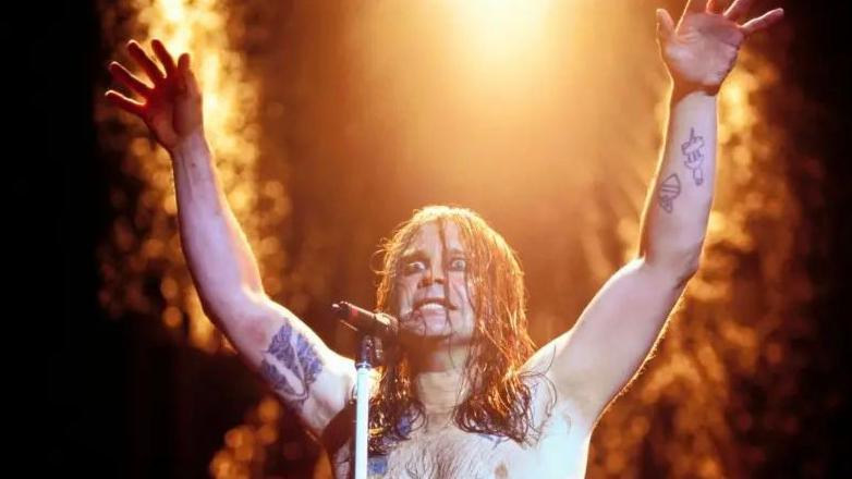 Помер фронтмен Black Sabbath Оззі Осборн