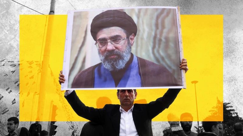Une image retouchée montre un homme vêtu d'un costume sombre et d'une chemise blanche brandissant une bannière à l'effigie du nouveau guide suprême iranien Mojtaba Khamenei. Un rectangle jaune a été inséré derrière l'homme et l'affiche, et d'autres personnages s'affairent à l'arrière-plan.