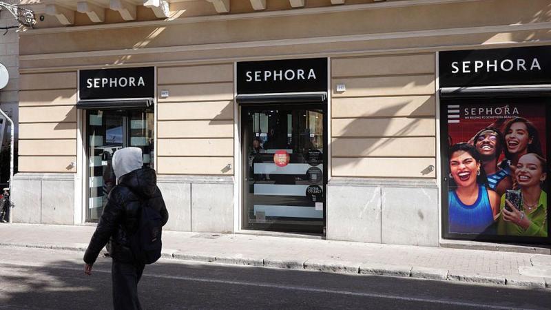 Sephora'ya 'çocuklara yönelik sinsi pazarlama' soruşturması