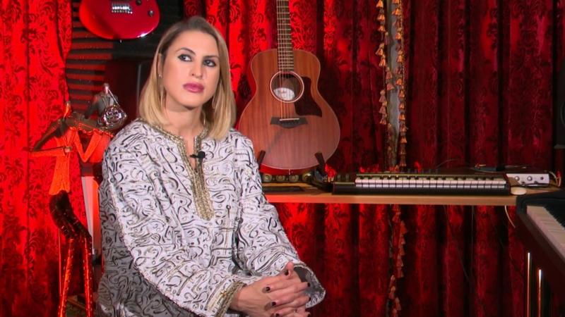 دانة الفردان أول مؤلفة موسيقية وكاتبة أغان قطرية 