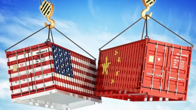 China and the United States have a trade war with containers