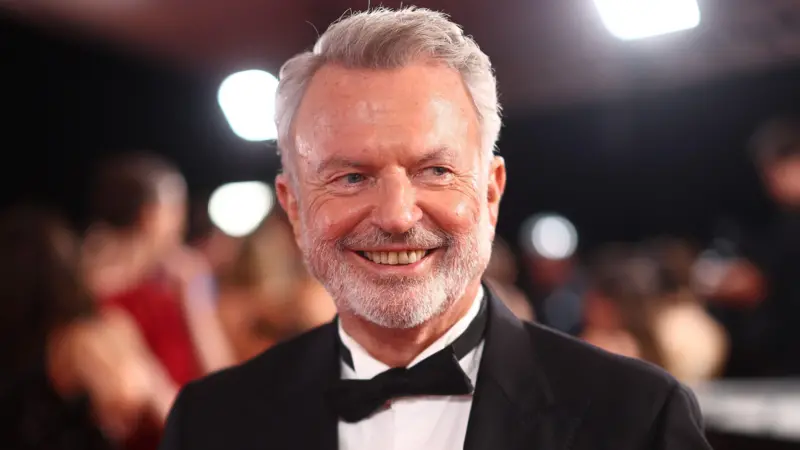 سام نيل في حفل جوائز الأكاديمية الأسترالية لفنون السينما والتلفزيون لعام 2025
