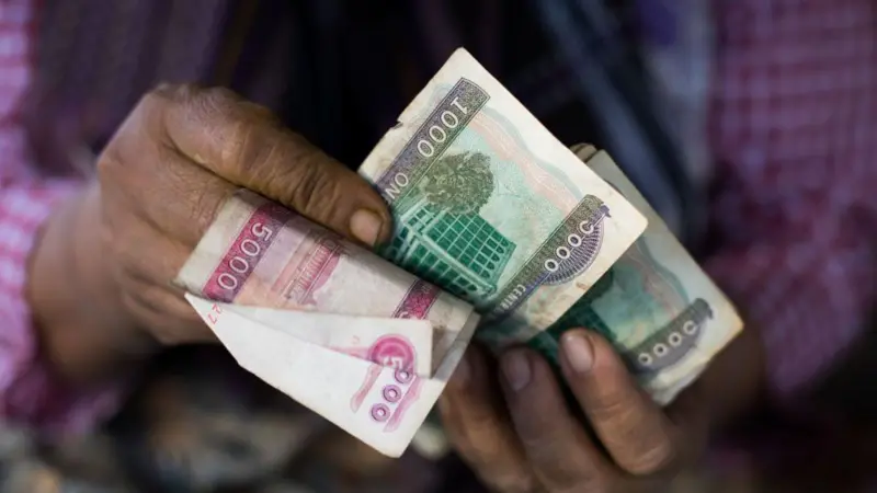 အသက်ရှုကျပ် ကြွေးတက်လာတဲ့ မီးဖိုချောင်ကုန်စျေးနှုန်း