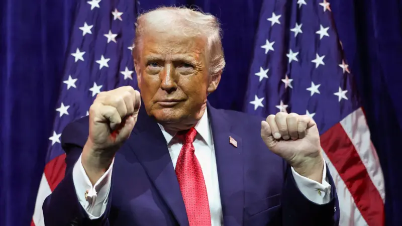 У Трампа стрес, він хоче Гренландію, як   