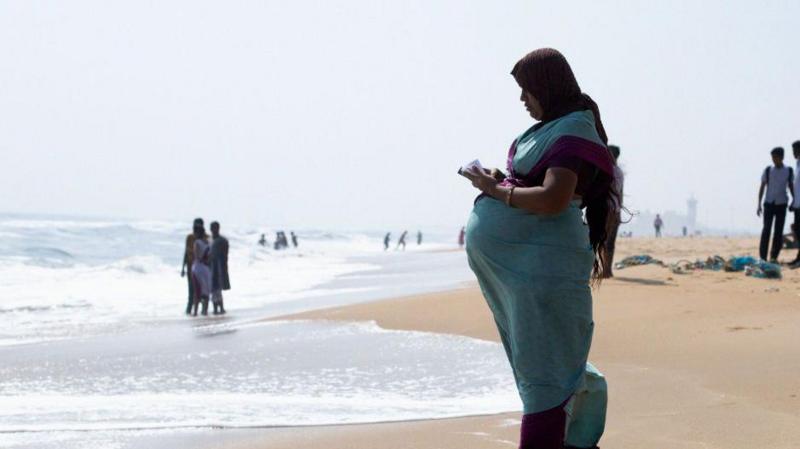 திருப்பூரில் யூடியூப் பார்த்து வீட்டில் பிரசவம்; பொறியியல் பட்டதாரி பெண் உயிரிழப்பு!