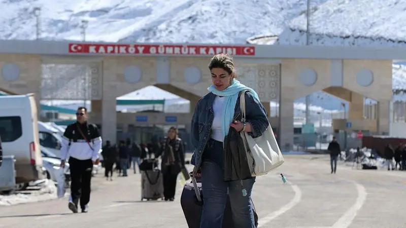 Selva Demiralp Rezerv Uyarısı