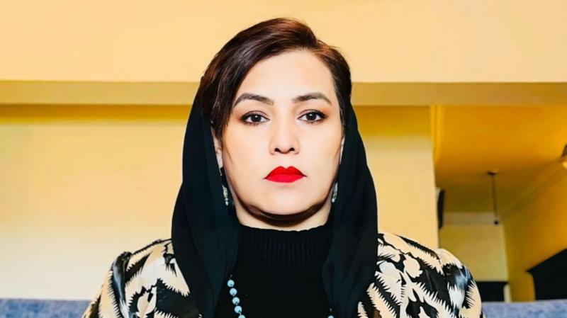 ژولیا پارسی