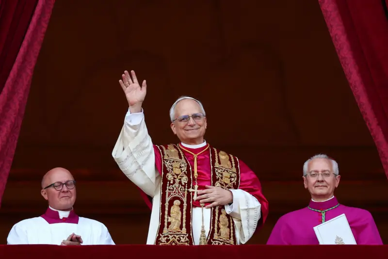 Cardeal americano é eleito Papa e adota o nome Leão XIV Cardeal americano é eleito Papa e adota o nome Leão XIV