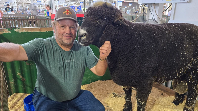 La lealtad que el Cinturón del Maíz en EE.UU. aún mantiene hacia Trump pese al riesgo económico que generan sus políticas La lealtad que el Cinturón del Maíz en EE.UU. aún mantiene hacia Trump pese al riesgo económico que generan sus políticas