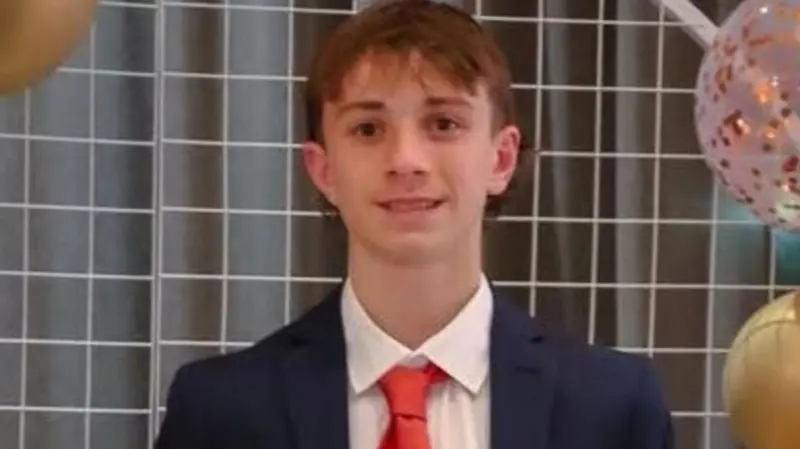 अभ्यासका क्रममा बलले लागेर अस्ट्रेलियामा १७ वर्षीय क्रिकेटरको मृत्यु