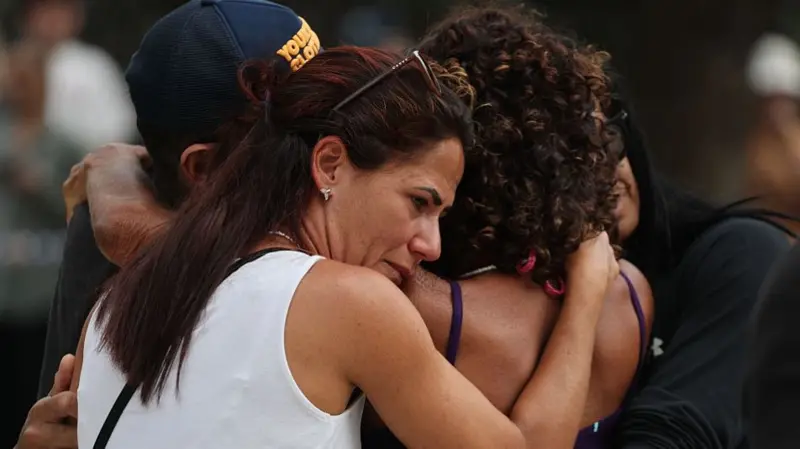 अष्ट्रेलियाको बोंडी बिचमा गोलीबारीमा मृत्यु हुनेको संख्या १५ पुग्यो