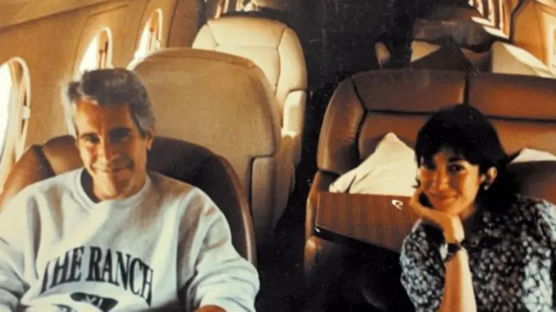 जेफ्री एपस्टाइनसँग सम्बन्धित १० लाखभन्दा बढी कागजात फेला, सार्वजनिक गर्ने तयारी