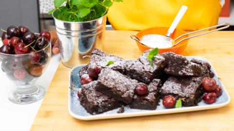 \u2018Click Click to watch Omari\u2019s recipe for \u2018vegan cherry brownies\u2019