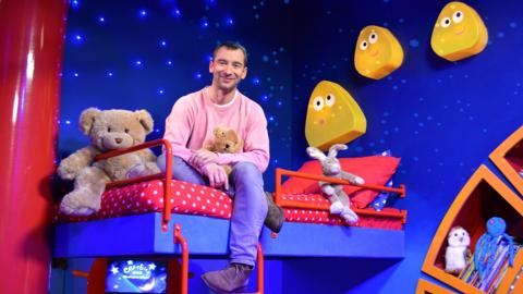 Click to watch Charlie Condou read The Crocodile Who Didn't Like Water for CBeebies Bedtime Stories.