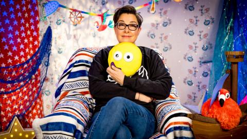 Click to watch Sue Perkins read The Pirate Mums for CBeebies Bedtime Stories.