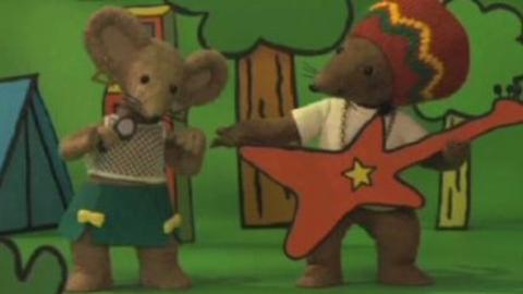 Mixy and Rastamouse