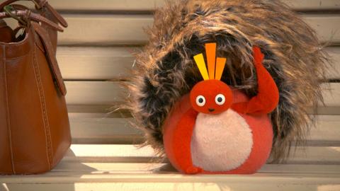 Cheeky Toodloo and the other Twirlywoos.