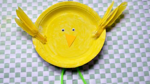 Paper plate chick