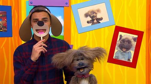 Make your own Hey Duggee mask!