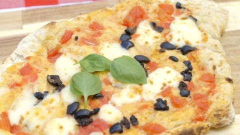 Italian Olive Pizza