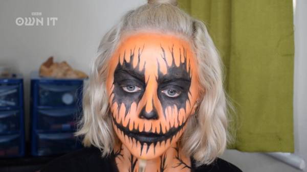 Creepy face paint : r/halloween