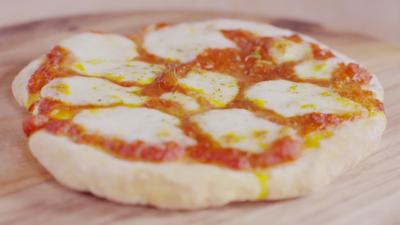 Ctv Dish Up - Jake Quickenden makes pizza