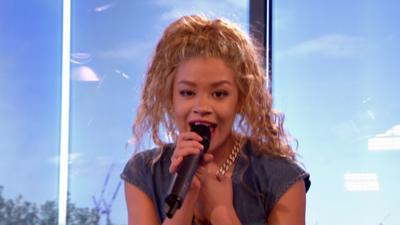 Friday Download - Molly performs Famous