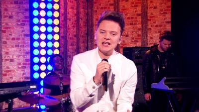 Friday Download - Conor Maynard performs Talking About