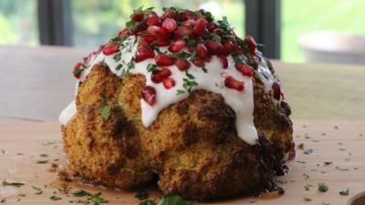 Matilda and the Ramsay Bunch - Whole Roast Cauliflower