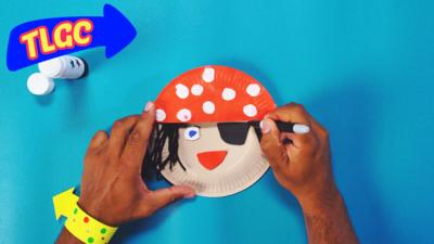 The Let's Go Club - Paper Plate Pirate Puppet
