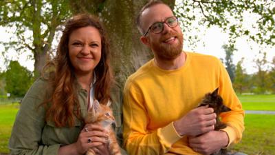 Ferne and Rory's Vet Tales - Animal poo song