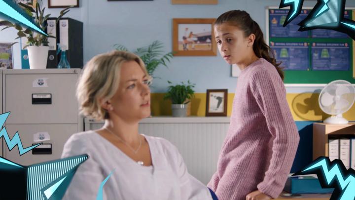 Jamie Johnson Sneak Peek Zoe Cbbc Bbc 